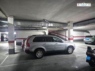 Autoparkplatz in Rollo - Puente Ladrillo