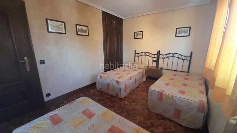 Foto 0a7c2351-8bff-468b-b369-f2b22ef2df21. Chalet avec chauffage parking piscine dans Calzada de Valdunciel