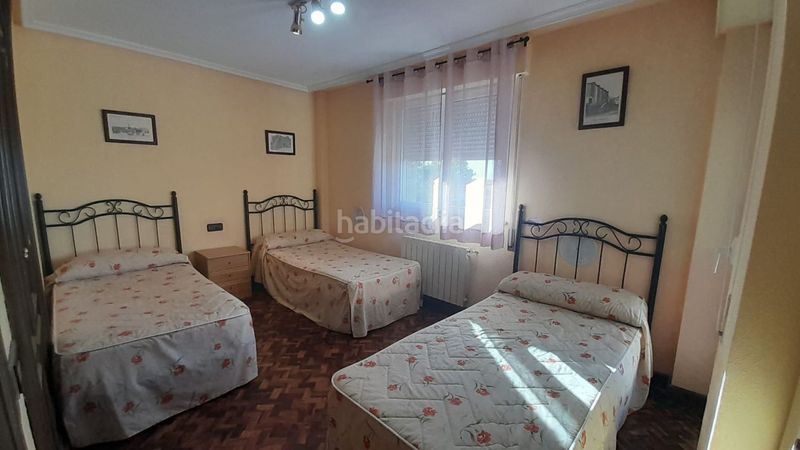 Foto a3e1e61a-a726-4493-89dd-fef4322533f9. Chalet avec chauffage parking piscine dans Calzada de Valdunciel