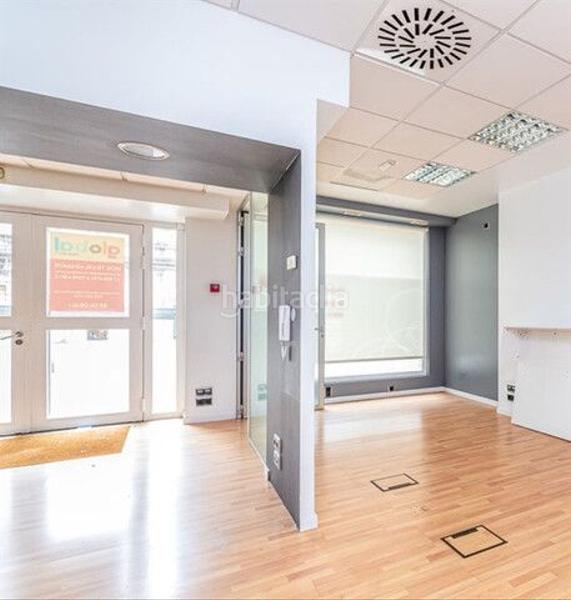 Foto a6d4529e-47ef-47c2-a463-7498d9c0d131. Local comercial a As Travesas - Balaidos Vigo