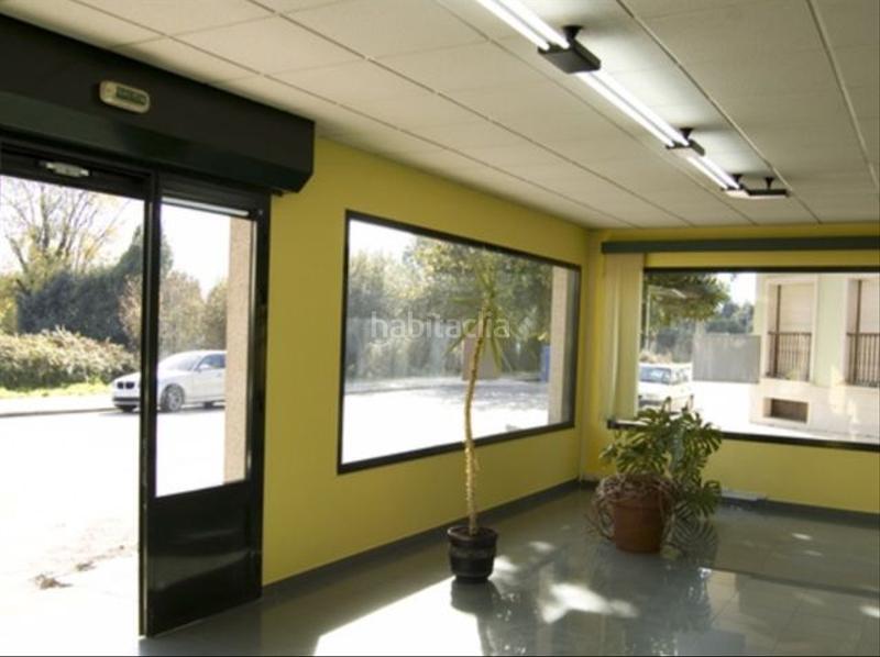 Foto 541804ff-fb31-4217-a5fb-8eed761c7fcf. Location local commercial dans Illa de Arousa (A)