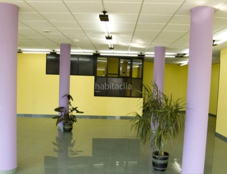 Foto c098faa1-ed62-4664-9a43-71a18172560a. Location local commercial dans Illa de Arousa (A)