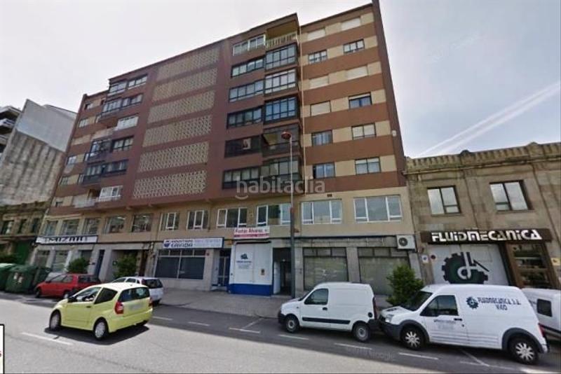 Foto edefd9aa-586d-44b7-af4e-9201c68e5082. Local comercial se vende oficina centrica en Plaza de la industria Vigo