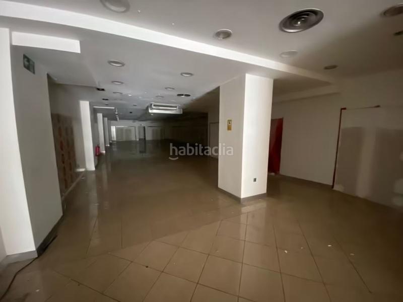 Foto 58cdc13c-f3c8-4c92-9a9d-e012a9ba4208. Local commercial avec chauffage dans Cuatro Caminos Santander