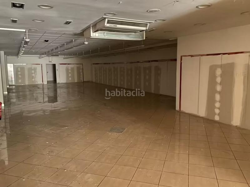 Foto 6d5f8514-3bcf-4b57-8d77-155cafc2683d. Local commercial avec chauffage dans Cuatro Caminos Santander