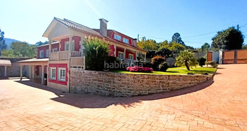 Foto 2500c2fe-e5d8-4eef-84f7-c98185521046. Chalet magnífico chalet en venta en vilafranca en Pontevedra
