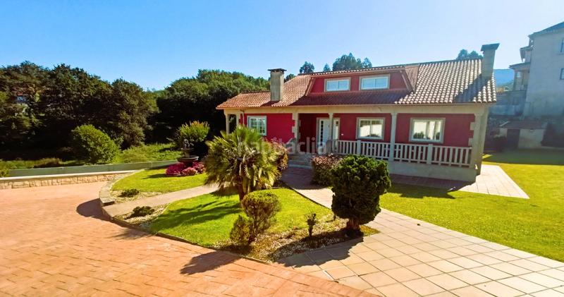 Foto 5c7a3b35-c2bf-44d8-bd0f-a7275b4b68ca. Chalet magnífico chalet en venta en vilafranca en Pontevedra