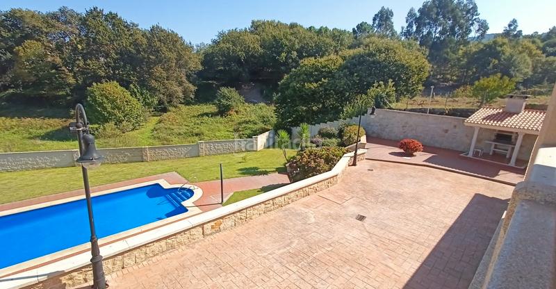 Foto 8cda57ab-aa44-4ffa-973b-9c7ed39f7b12. Chalet magnífico chalet en venta en vilafranca en Pontevedra