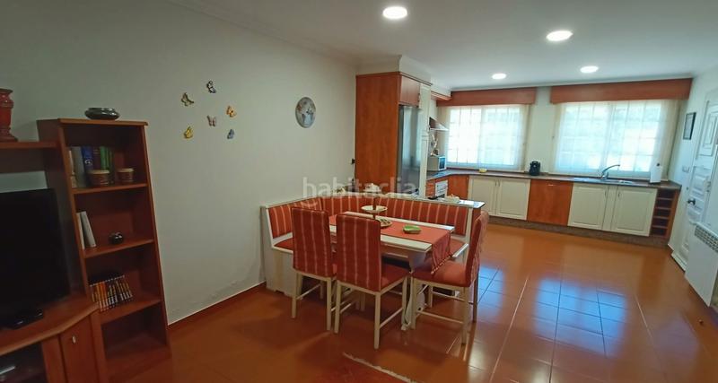 Foto a7374faf-b971-40c3-9324-2a430305f553. Chalet magnífico chalet en venta en vilafranca en Pontevedra