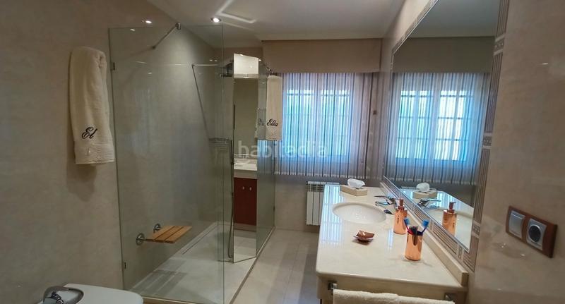 Foto b18bf724-3f28-4353-83ef-2199fb664873. Chalet magnífico chalet en venta en vilafranca en Pontevedra