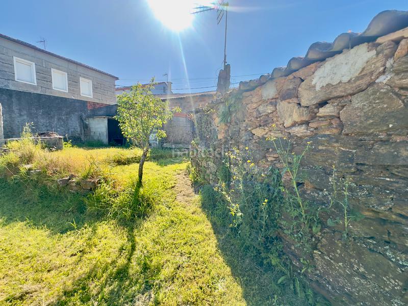 Foto bc21880b-60b7-4dc8-b9ce-cbe62ed390de. Chalet in Arealonga Vilagarcía de Arousa