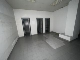 Business premise in Rúa de Venezuela