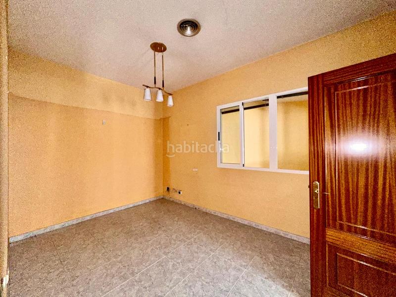 Foto f15fce5b-e8b1-48ce-91ba-abe562aaa779. Geschäftsraum in Vilagarcía Vilagarcía de Arousa