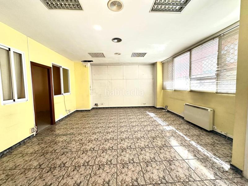 Foto 5c8e6da2-9eb5-4510-a10f-22b20ab77cab. Locale commerciale in Vilagarcía Vilagarcía de Arousa