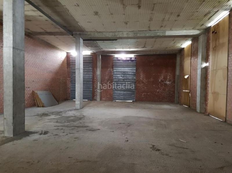 Foto 90eb4adb-d530-420a-bcfc-f225dfe1bfd2. Local comercial a Someso - Matogrande Coruña (A)