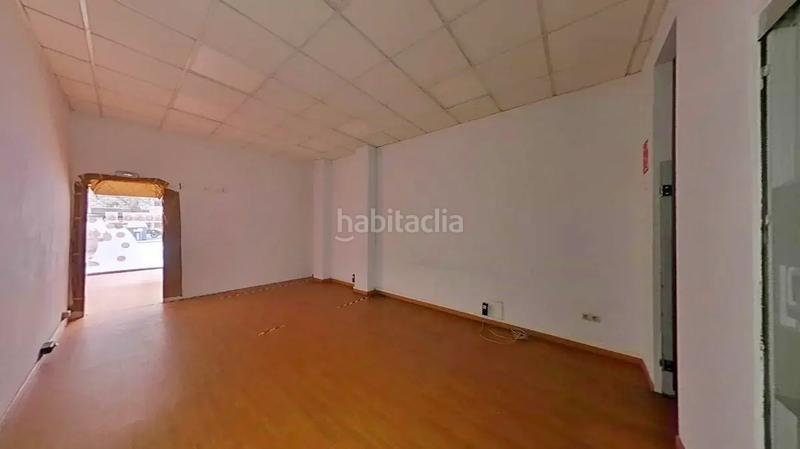 Foto 510975f7-8bd7-481e-a038-e3d80e79c862. Locale commerciale in As Travesas - Balaidos Vigo