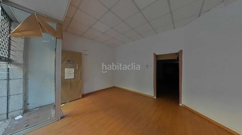 Foto 739ff96b-14d1-46a5-bcee-84dd59a47bfa. Locale commerciale in As Travesas - Balaidos Vigo