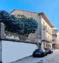 Chalet  Rúa pacífico rodríguez. Magnífico chalet en venta en el centro de a guarda