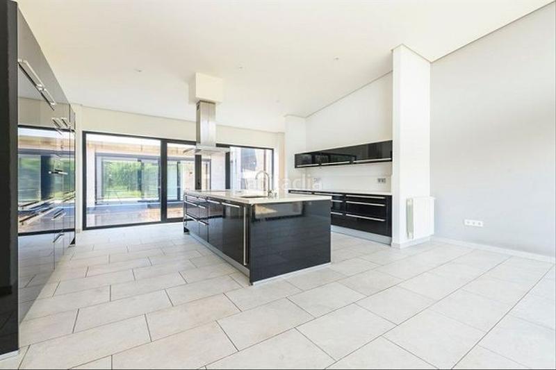 Foto df4aa51a-099a-4857-9501-f4b1322e66f8. Chalet en Centro Oropesa del Mar