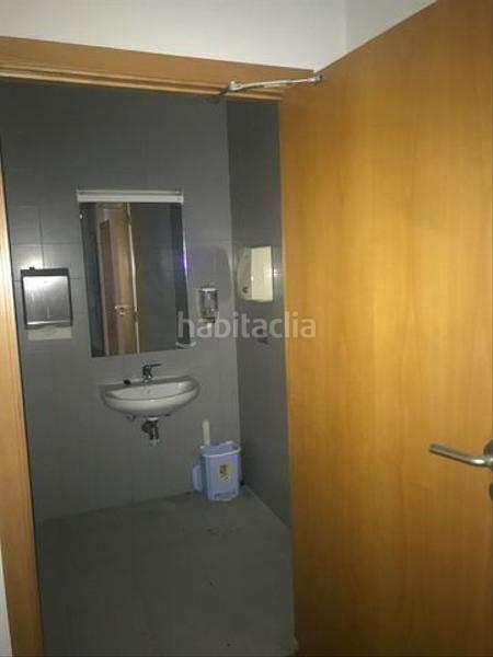 Foto 16efd184-34fd-42f5-b166-73389607d8b4. Business premise in Plaza Illes Columbretes Castellón de la Plana