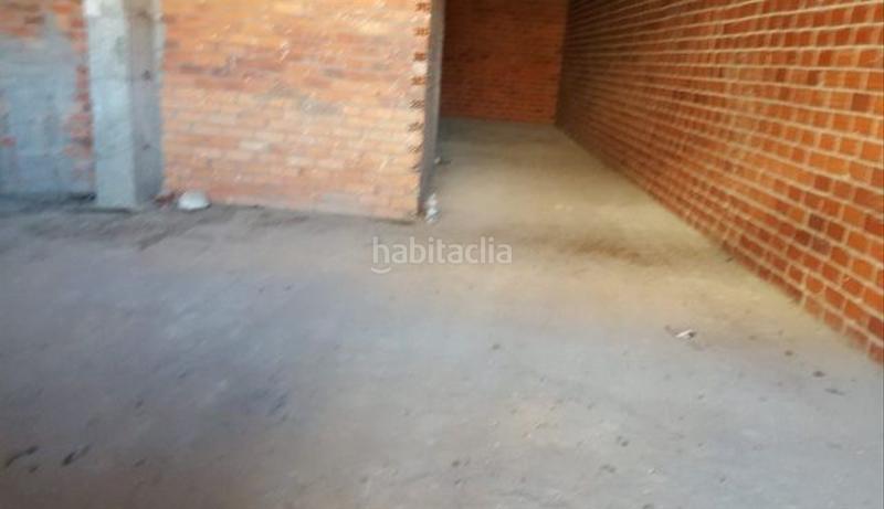 Foto 13d703f2-f884-42d1-8e59-155bd4aed727. Locale commerciale in Illa de Arousa (A)