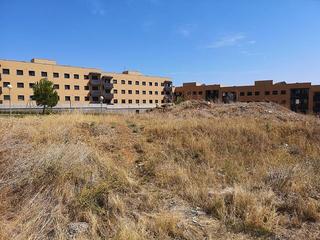Terreny residencial  Calle javier de montillana