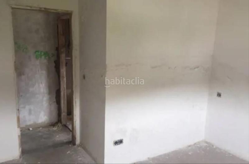 Foto ae38620e-9da2-418d-9bf8-cdd4114abc82. Edificio in Porriño (O)