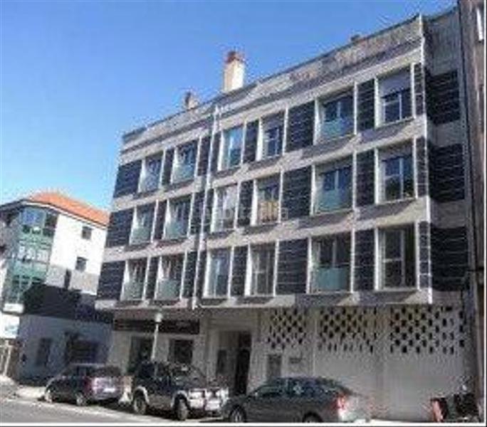 Foto 1e25048c-0ab9-4ab4-a0c5-0e093144f04c. Edificio en Lalín