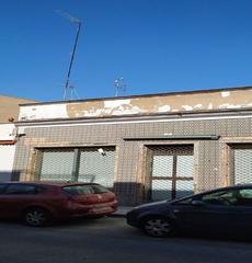 Local commercial à Mairena del Alcor