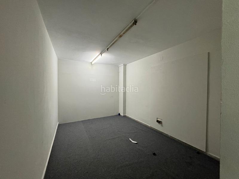 Foto 128f99a0-2d7d-451a-b096-551452a339f5. Industrial building in Centre Hospitalet de Llobregat (L´)