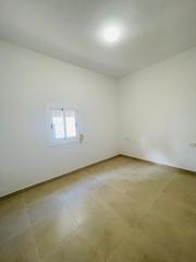 Ground floor in Can Roca