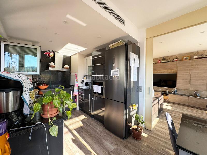 Foto b97e43bb-bb08-4048-9fe7-285d033c5619. Appartamento con parcheggio piscina in Port Forum Sant Adrià de Besòs