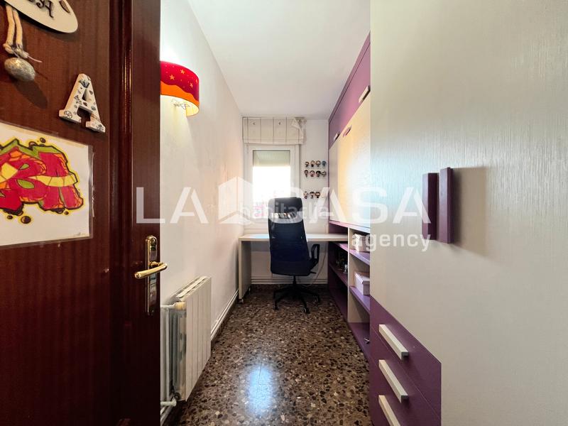 Foto d52d5666-4015-4184-b3da-7700ac53d3d2. Piso en Llefià Badalona