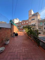 Maison à Passeig Maragall. Casa  oportunidad unica gavà!!