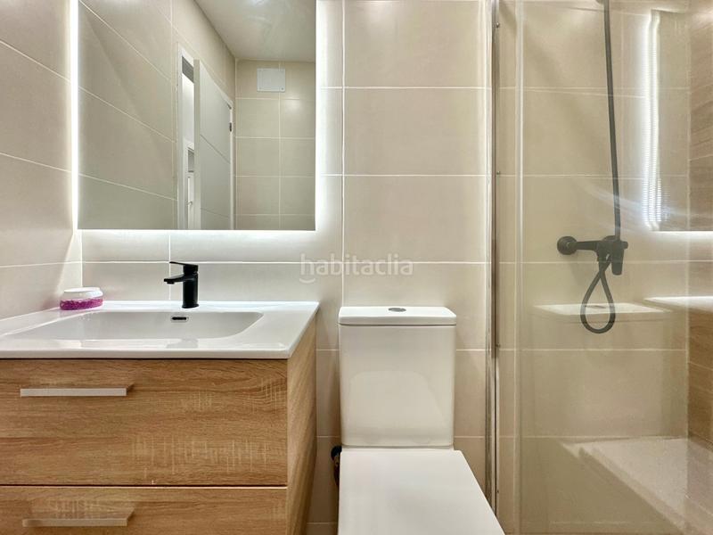 Foto e44e471b-d3ee-483d-a091-d8da35e7801d. Appartement dans Baix Guinardó Barcelona