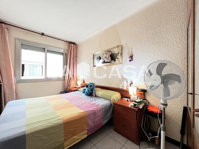 Foto a828f85c-afee-42ff-afe2-3541acaf0e9b. Piso en La Salut Badalona