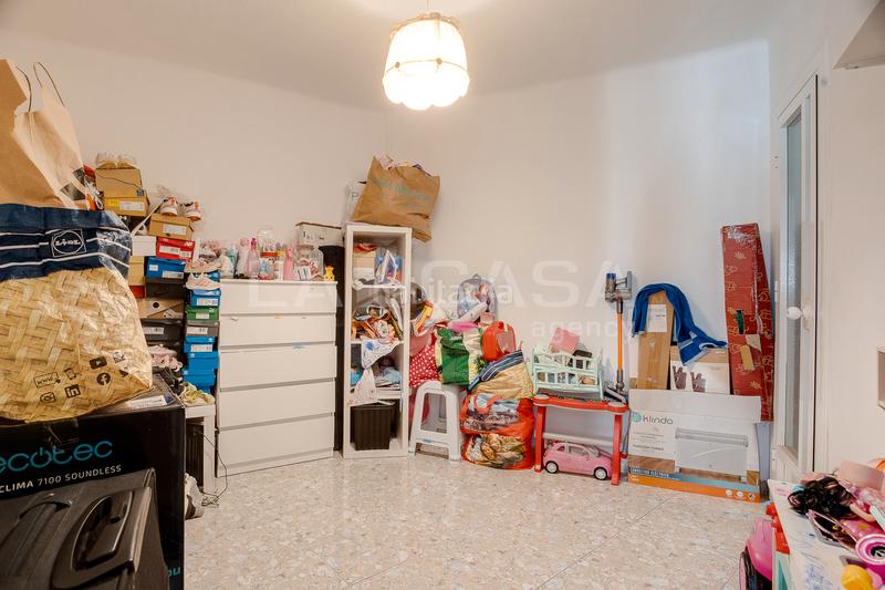 Foto f5375a61-1f59-4f89-8b9b-064619c7d3a3. Piso en Pubilla Cases Hospitalet de Llobregat (L´)