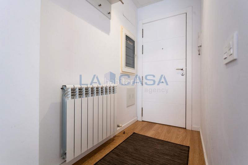 Foto b061ee4f-fb1e-4bd0-b7db-24960f58e581. Piso en Navas Barcelona