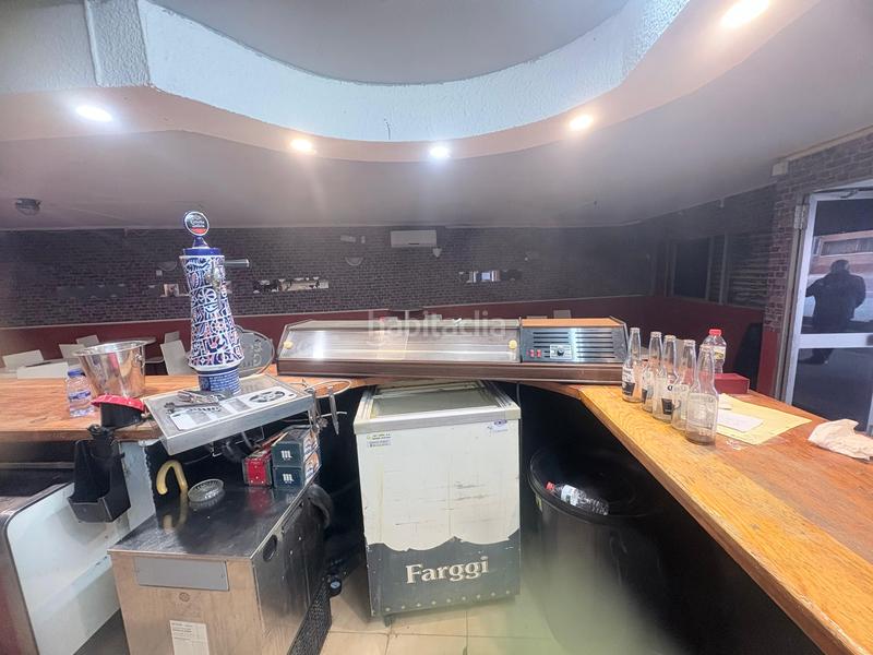 Foto a49c779a-c4b0-448b-8c94-457b2454ea50. Local comercial a Sant Ildefons Cornellà de Llobregat