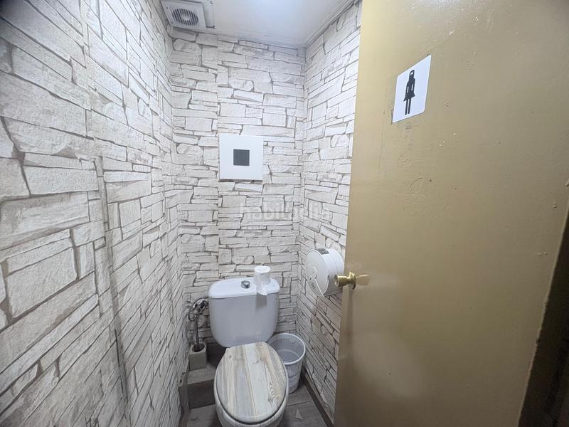 Foto 5cade43b-adbb-4154-9883-2b5d2a388313. Local commercial dans Sant Ildefons Cornellà de Llobregat