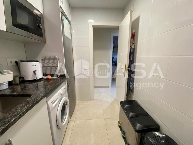 Foto ae91c8ee-4d66-4cd1-8916-93e80b8c5682. Flat in Riu Nord Santa Coloma de Gramenet