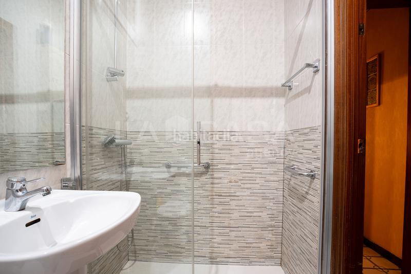 Foto ead626e7-3d24-41f7-bafd-90f142249365. Etagenwohnung in Sagrada Família Barcelona