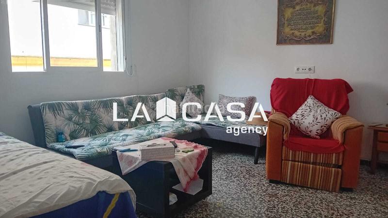 Foto 4618b2ea-8482-4630-8d38-92ede334be5b. Flat in Bajadilla - Fuente Nueva Algeciras