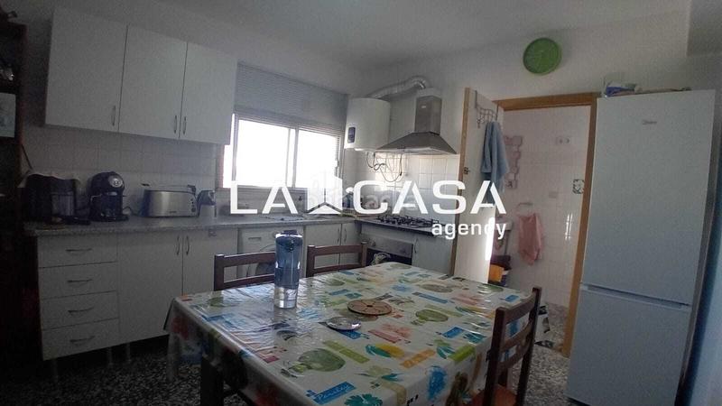 Foto c6d6957a-a56b-44d8-8864-b8bf0566c18f. Piso en Bajadilla - Fuente Nueva Algeciras