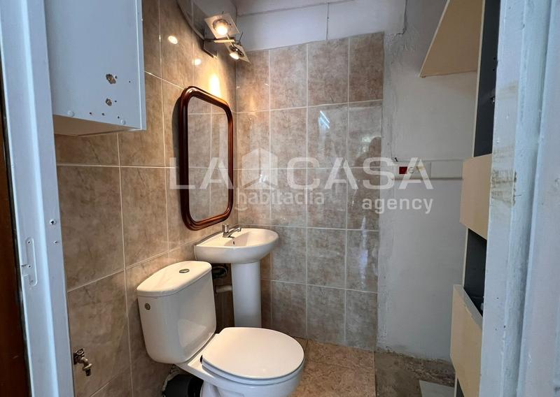 Foto add7051a-55e5-4c9b-ba12-2bad113ee069. Geschäftsraum in Porta Barcelona