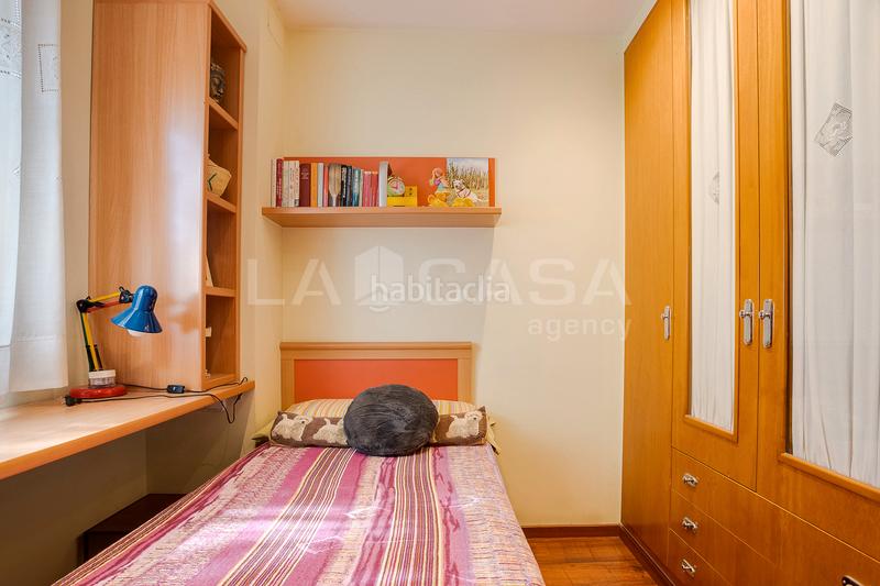 Foto 572689a3-0d74-41ca-88b5-06f78b5381d3. House with heating parking in Font Verda Granollers