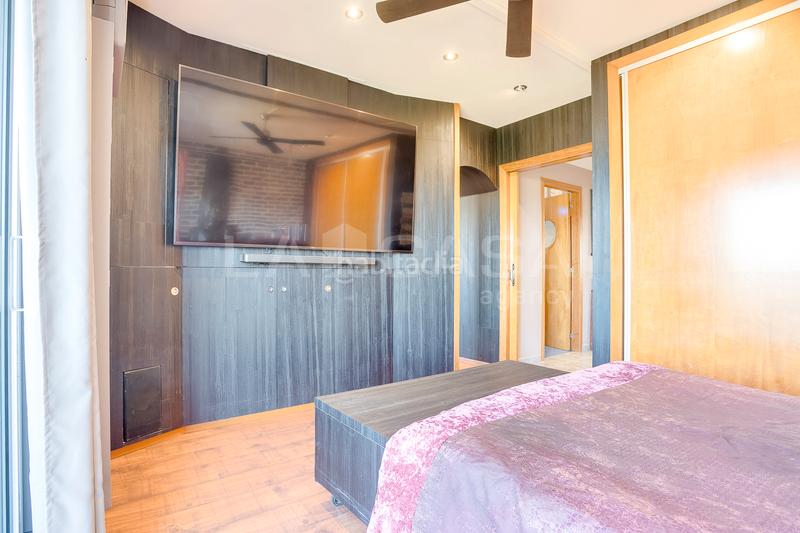 Foto ae7e146d-17e6-4752-a49d-cad57723e83f. House with heating parking in Font Verda Granollers