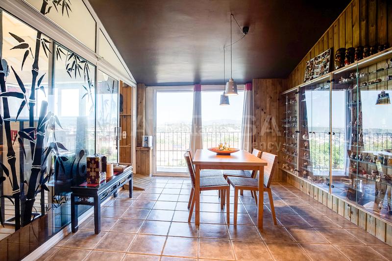 Foto cf4ed3e1-6229-42e4-9ad9-8c0b7209dc40. House with heating parking in Font Verda Granollers