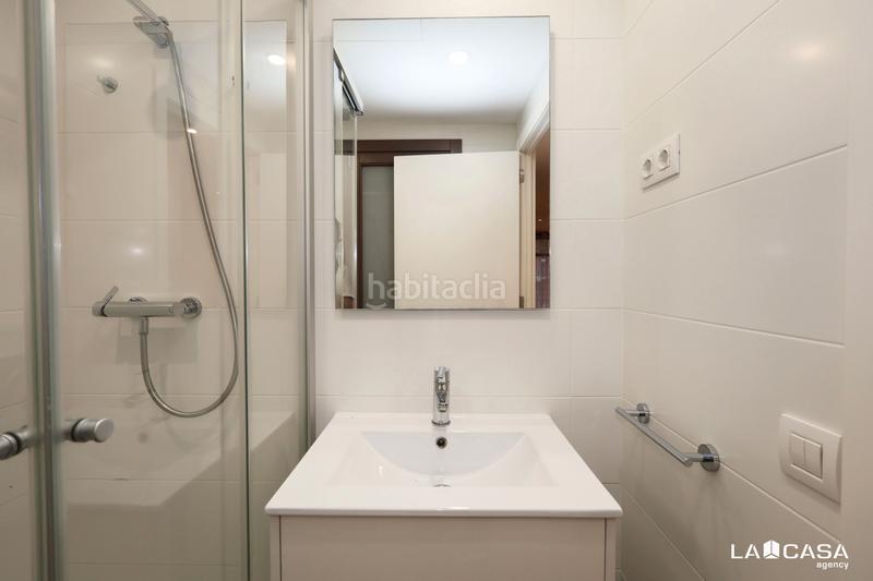 Foto 75fe8bbe-b431-481c-97aa-c12121a1d90c. Etagenwohnung in Sant Antoni Barcelona