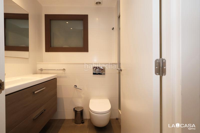 Foto b06e7019-5fbe-4805-9563-d42b1db18069. Etagenwohnung in Sant Antoni Barcelona